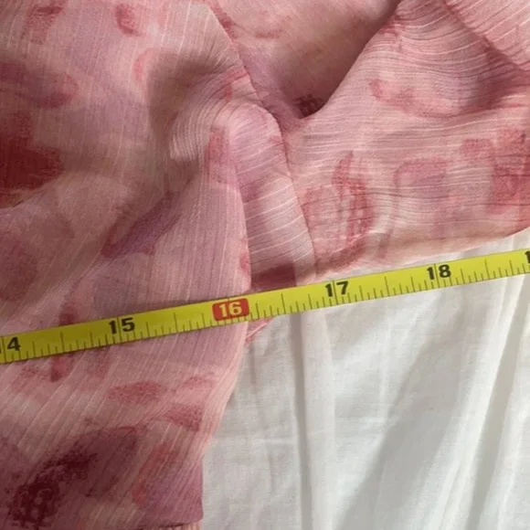 NWT Bar III Floral Print Smocked Waist Top - Picture 10 of 11